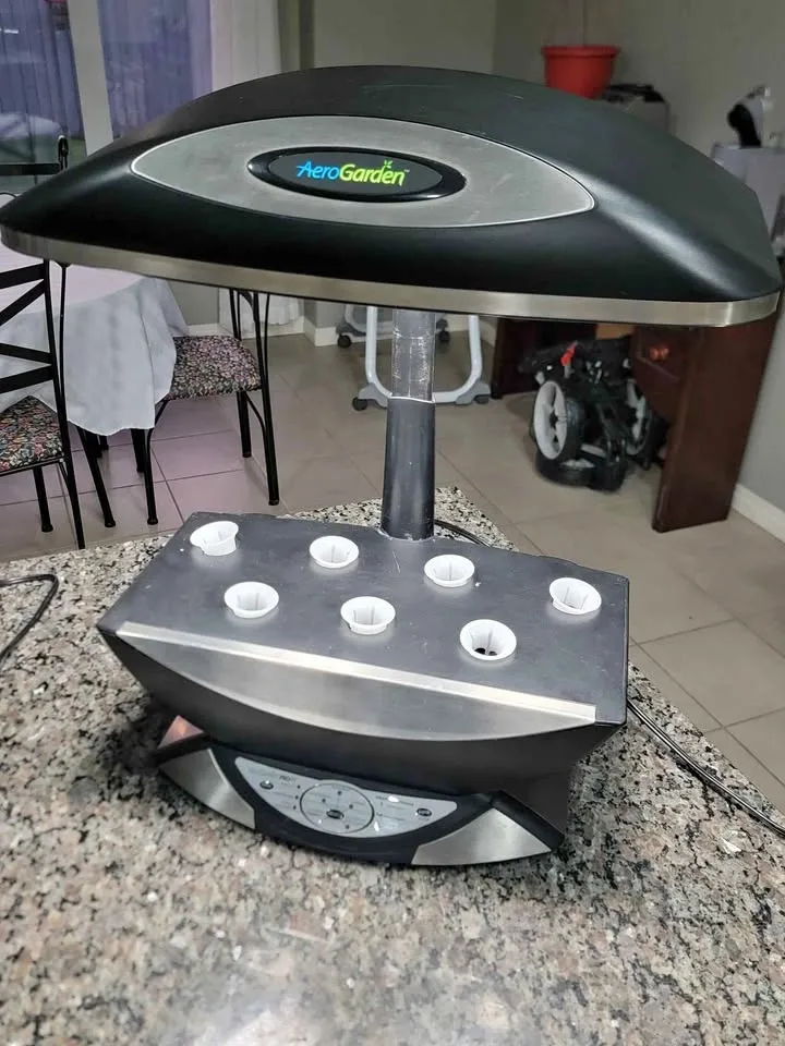 AeroGarden Pro 100 7-Pod Indoor Garden