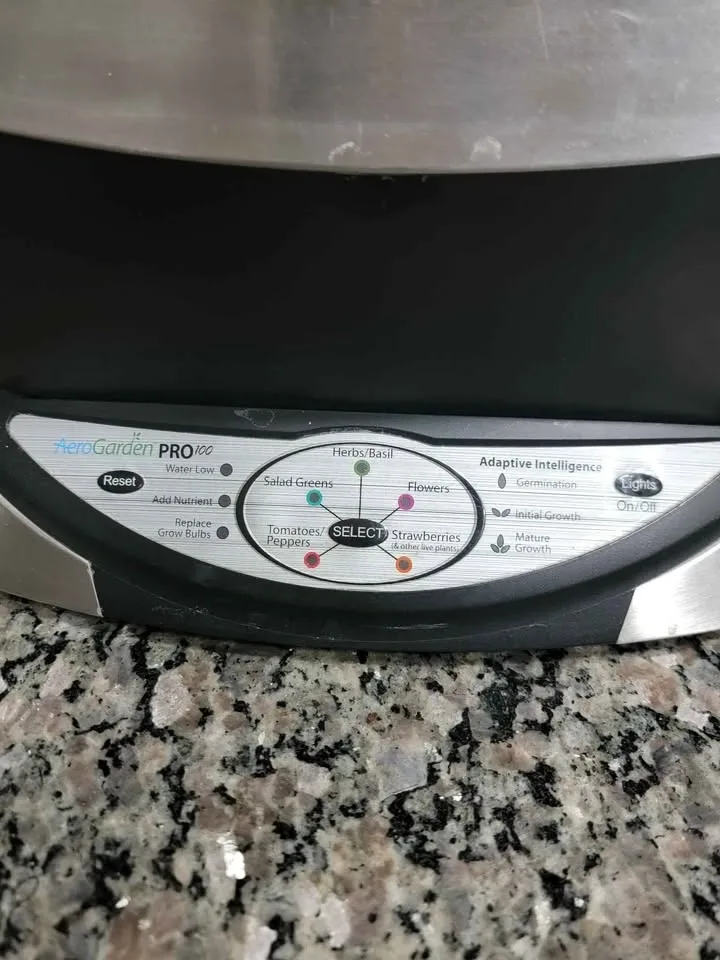 AeroGarden Pro 100 7-Pod Indoor Garden - photo 2