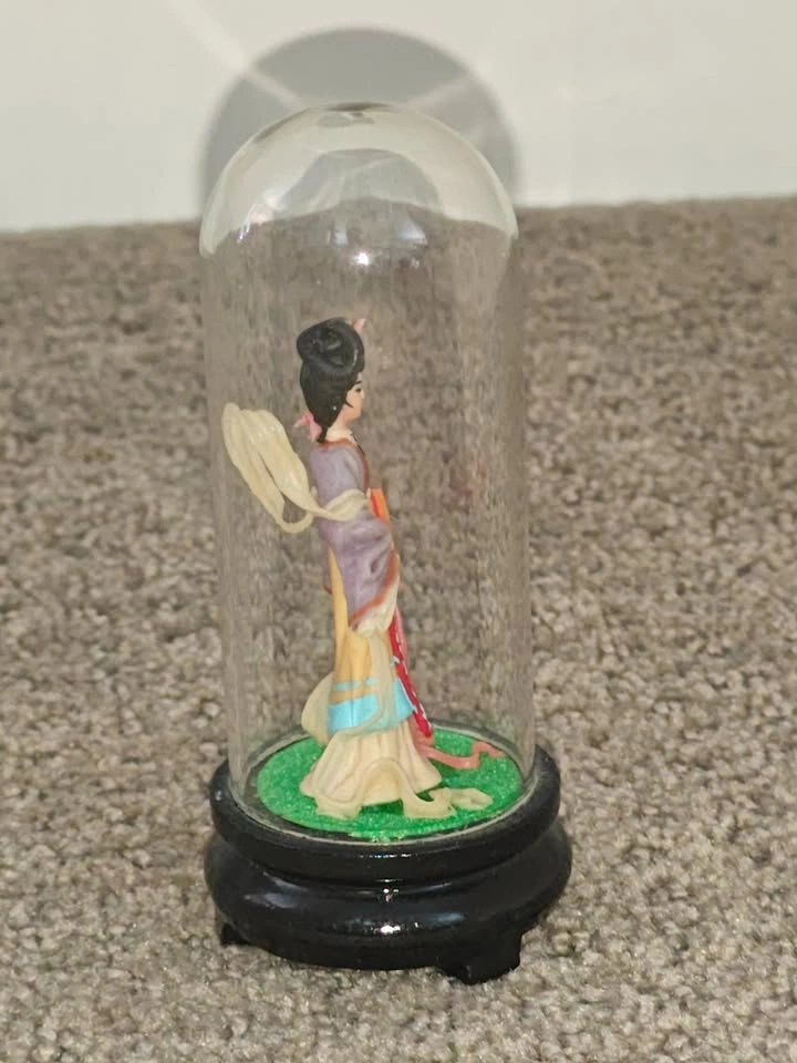 Vintage Chinese Meiren Dome Figurine - Han Dynasty - Lady Ban Ji - photo 2