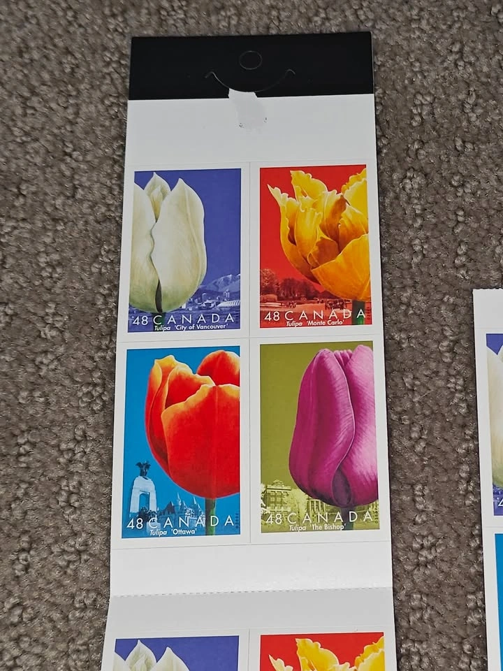 Stamps - 2002 Canada Post Tulip Flower Festival Stamp Booklet - photo 2