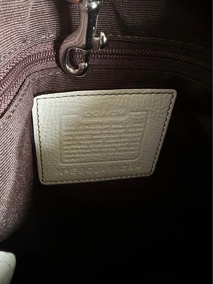 Vintage Coach Bag + Dust Bag - photo 3
