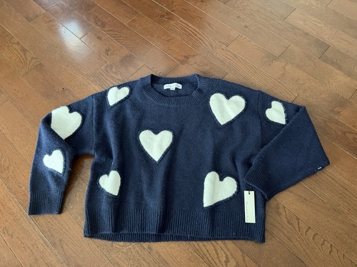 Threaded Leaf Heart Pearl Embellished Fuzzy Sweater Women’s Larg