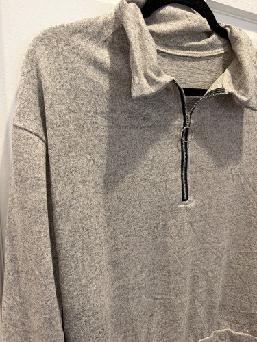 Women’s GRAY Half Zip Collared Long Sleeve Pullover - photo 3