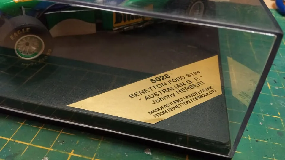 1/24 Benetton Ford B194 F1 Diecast Model image indicator(2)