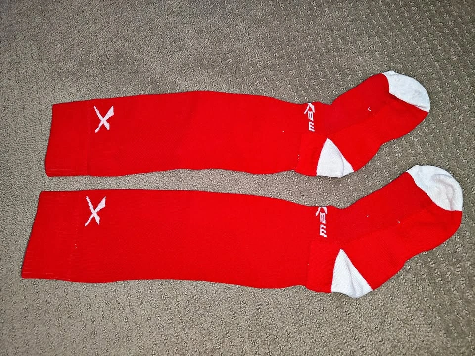 Red & White Maxed Athletic Socks - Size Medium