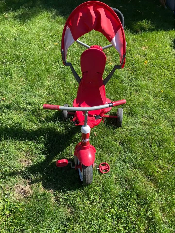 Radio Flyer 4 in 1 tricycle - photo 4