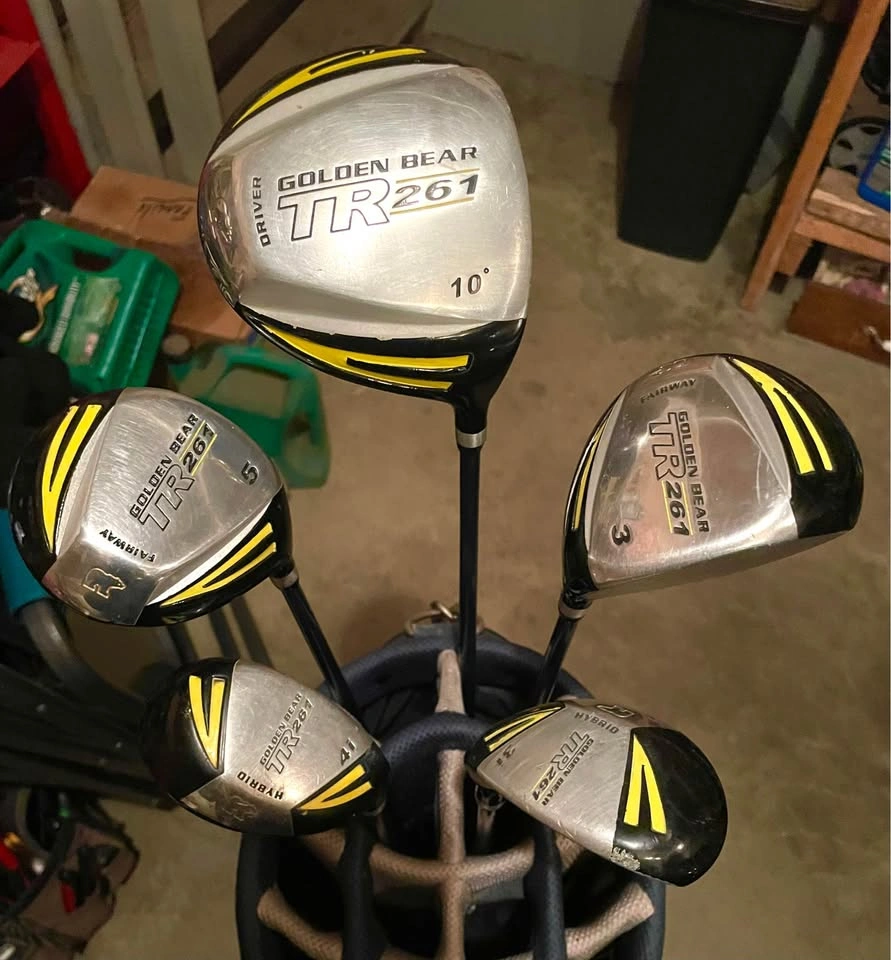 Golden Bear Golf Clubs with Taylor Made bag and Alien putter - photo 2