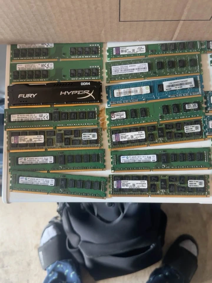 Large Computer / Laptop / Parts Lot – ThinkPad P52 & More - photo 3