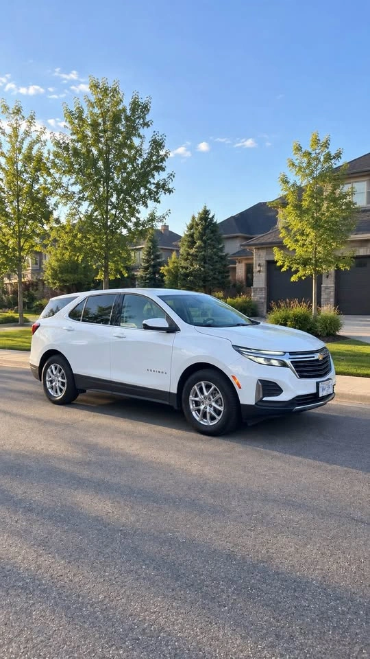 2024 Chevrolet Equinox - photo 2