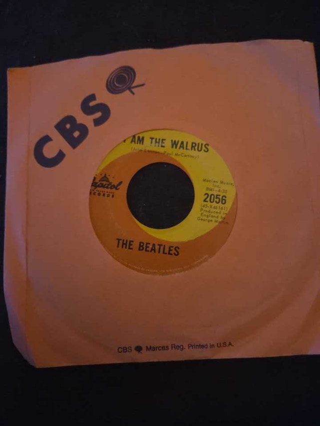 The Beatles 45 RPM Vinyl Records - photo 5