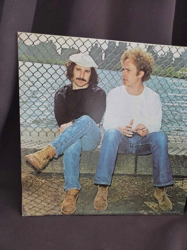 Simon and Garfunkel Greatest Hits Vinyl - photo 2