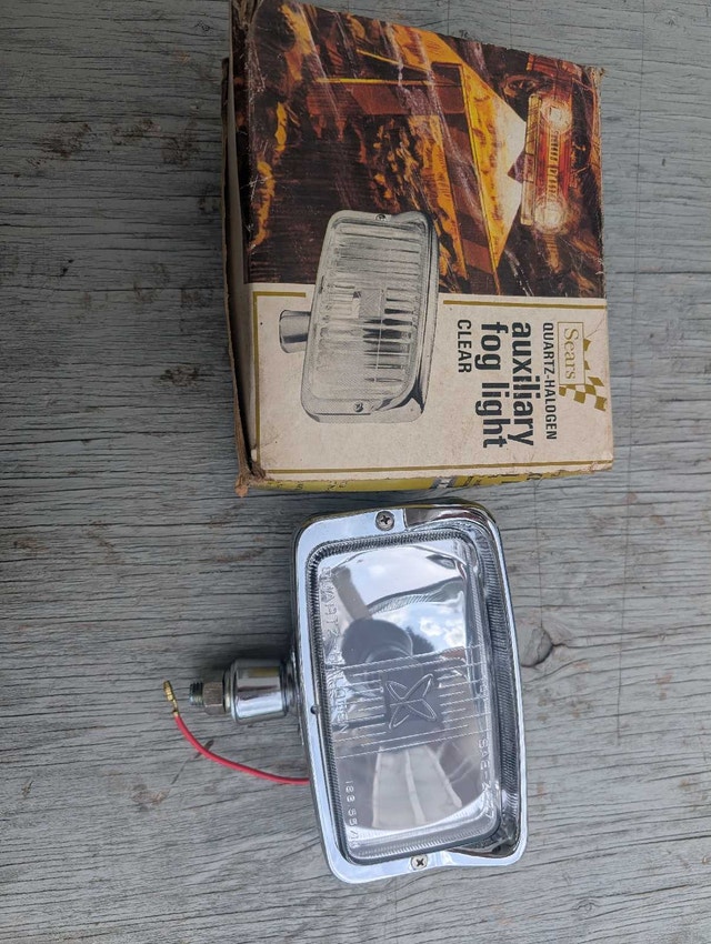 NEW Quartz-Halogen Auxiliary Fog Light 12V