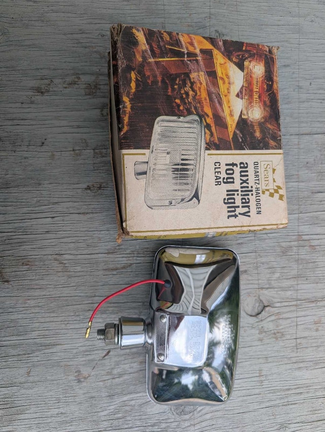 NEW Quartz-Halogen Auxiliary Fog Light 12V - photo 3