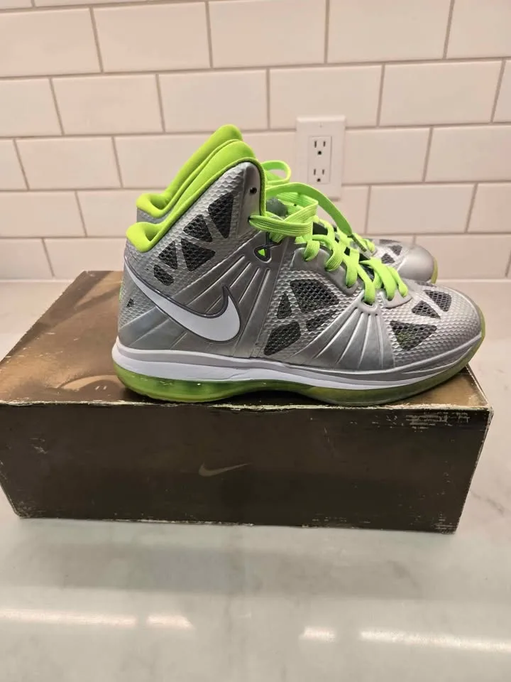 Nike Air LeBron image indicator(2)