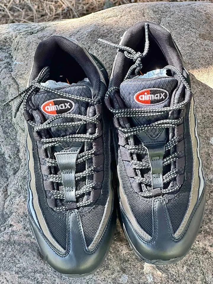 Nike Air Max 95 size 8.5