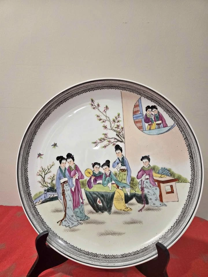 Vintage Chinese Famille Rose Charger Plate, 12 1/4"