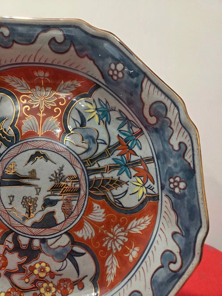 Vintage Scalloped Japanese Imari Porcelain Plate, 12" - photo 5