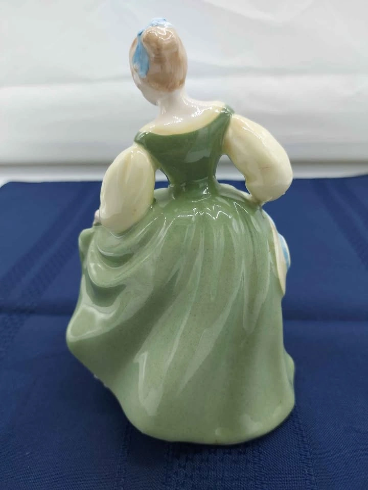 Royal Dulton Fair Maiden Porcelain Figurine - photo 3