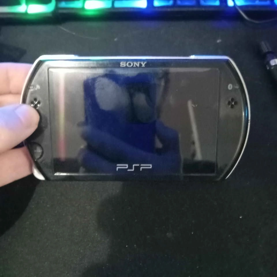 CUSTOM GAMING HANDHELD SHELL SWAP - photo 3