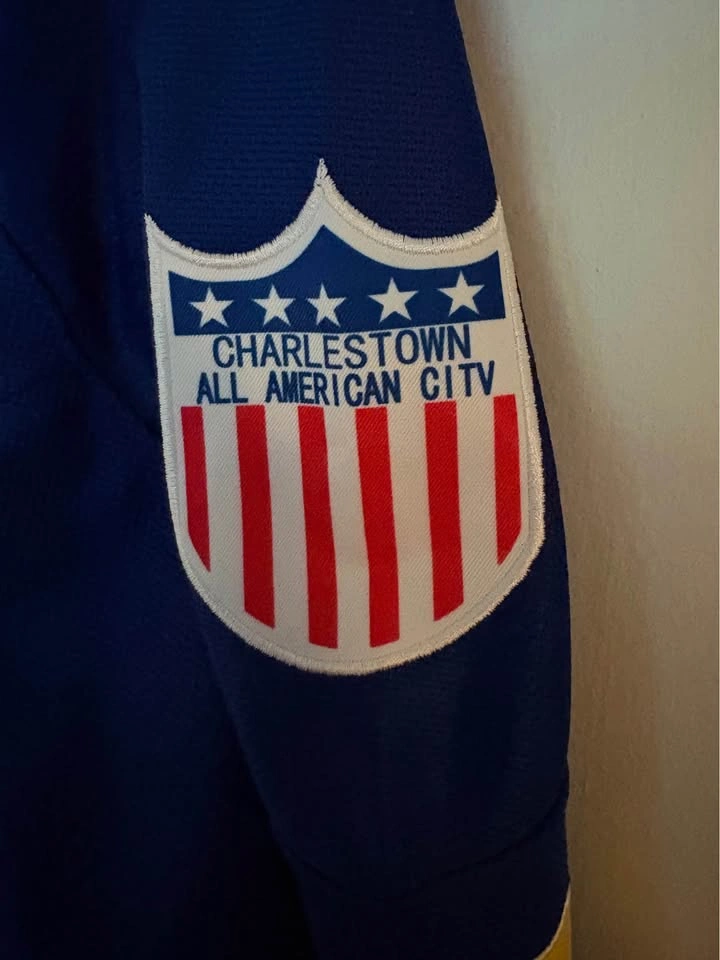 Charlestown Chiefs Hanson #17 Movie Replica Hockey Jersey XXL - photo 4