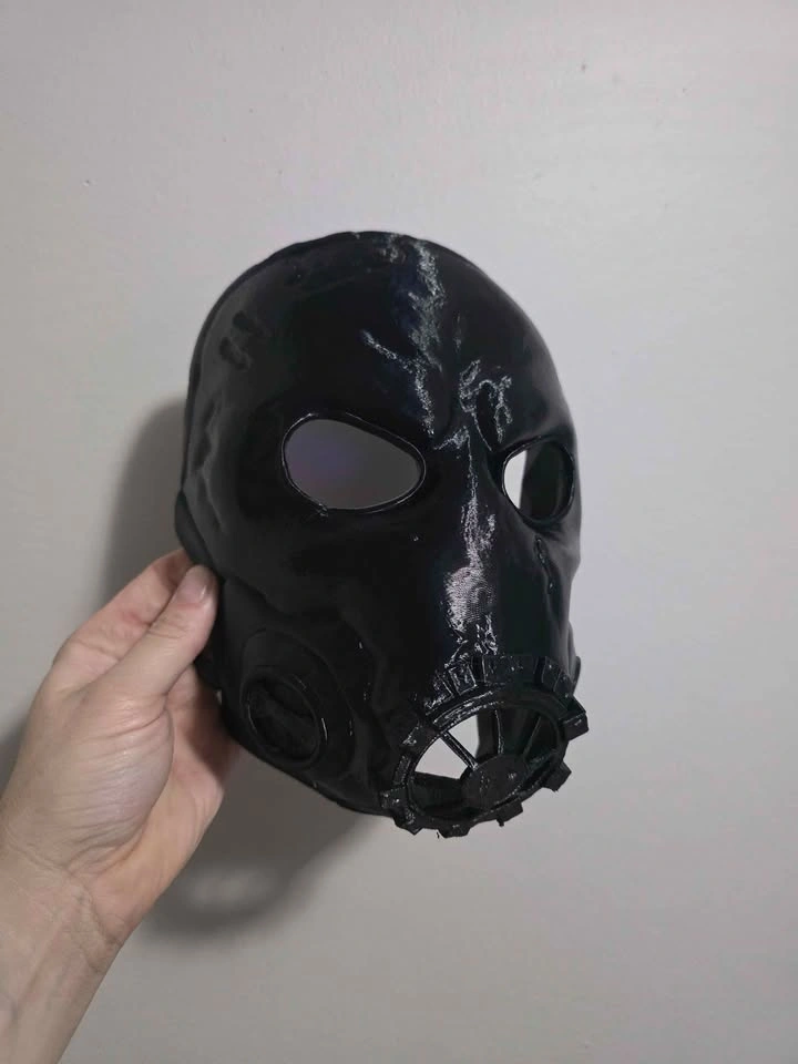 Borderlands 3 Psycho Vinyl Mask Kit - photo 2