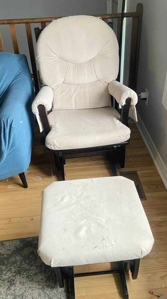 Nursery Rocking Chair - photo 2