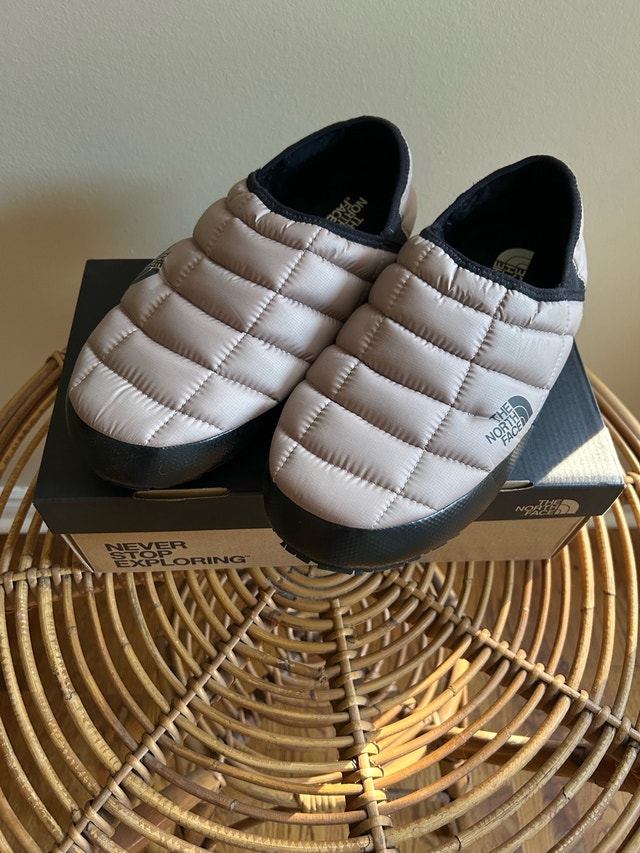 The North Face Men’s Thermoball Shoes (12) - photo 2