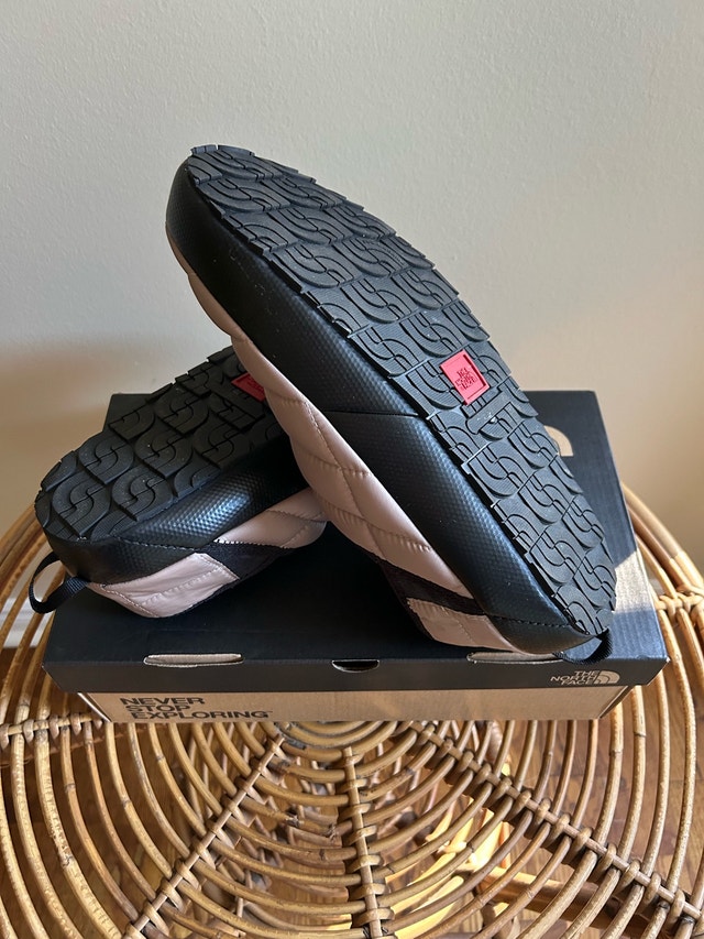 The North Face Men’s Thermoball Shoes (12) - photo 5