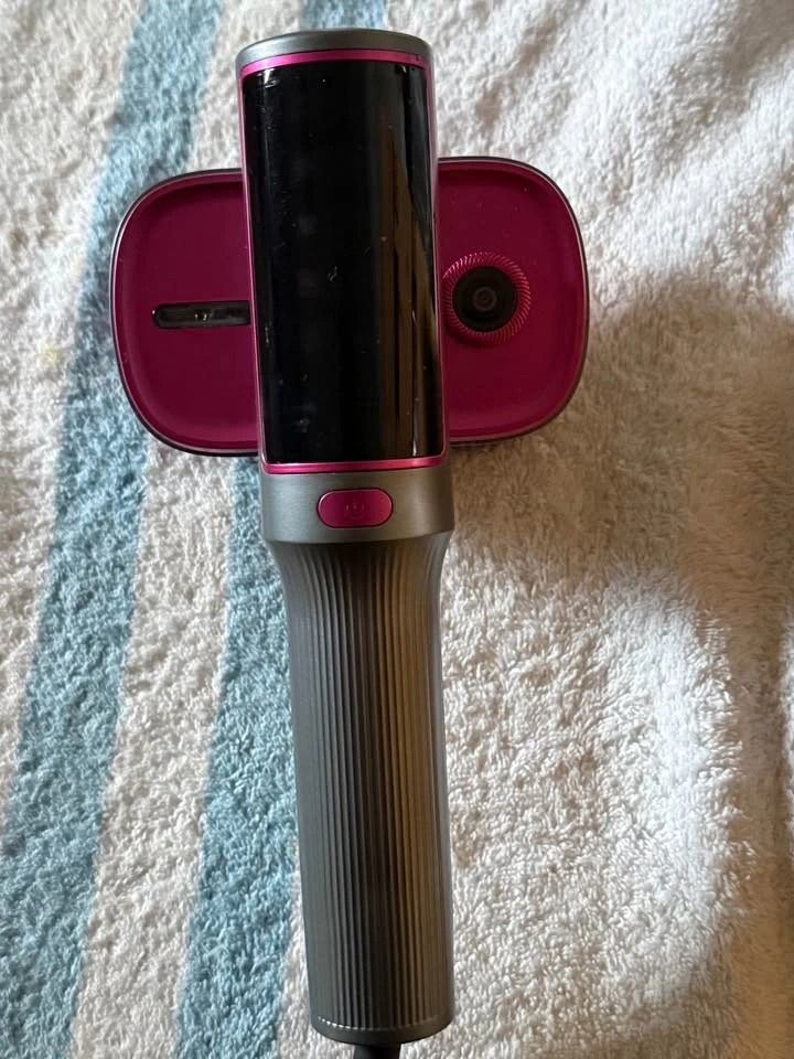 2-in-1 Handheld Clothes Steamer & Travel Iron (New in Box) - photo 2