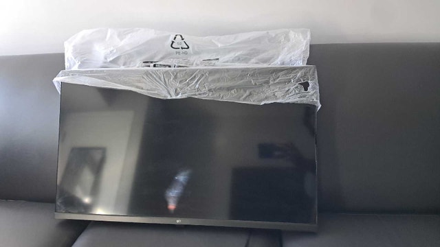 Smart Google TV 32" Palette Series 720P HD - photo 3