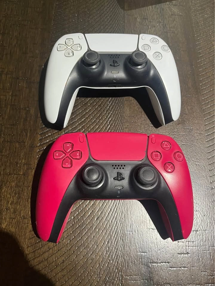 2 Sony PlayStation 5 Controllers