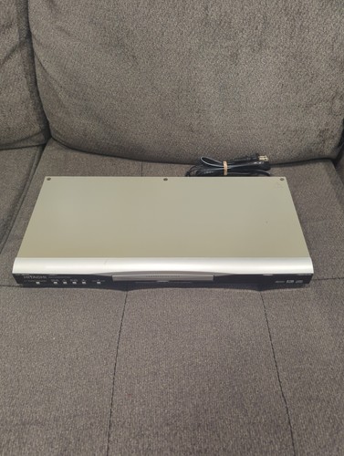 Hitachi DV-PF74U VHS DVD Player Gray Progressive Scan