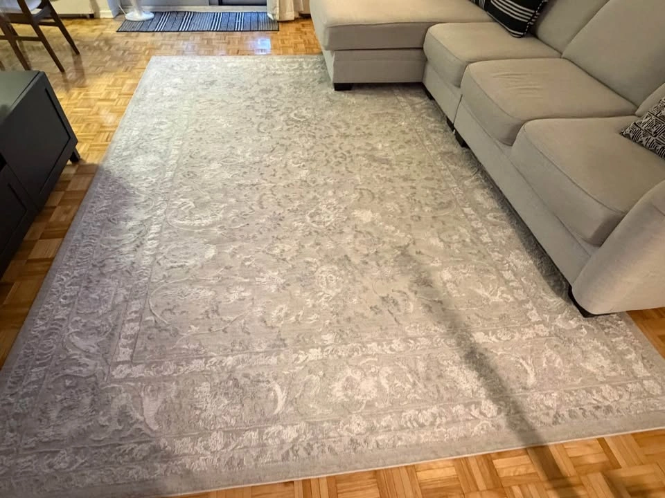 Grey carpet