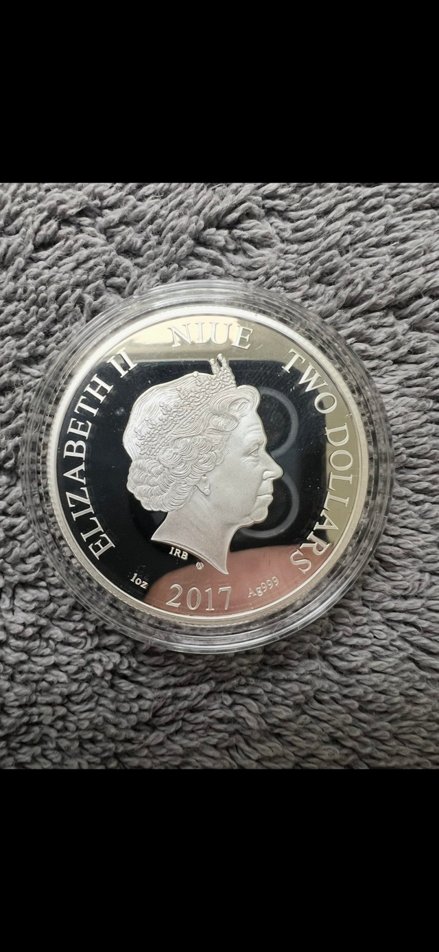 1oz .999 Silver Halloween coin - photo 4