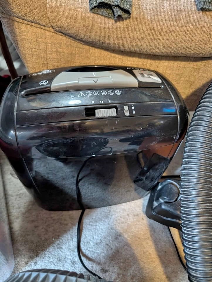 Fellowes Paper Shredder