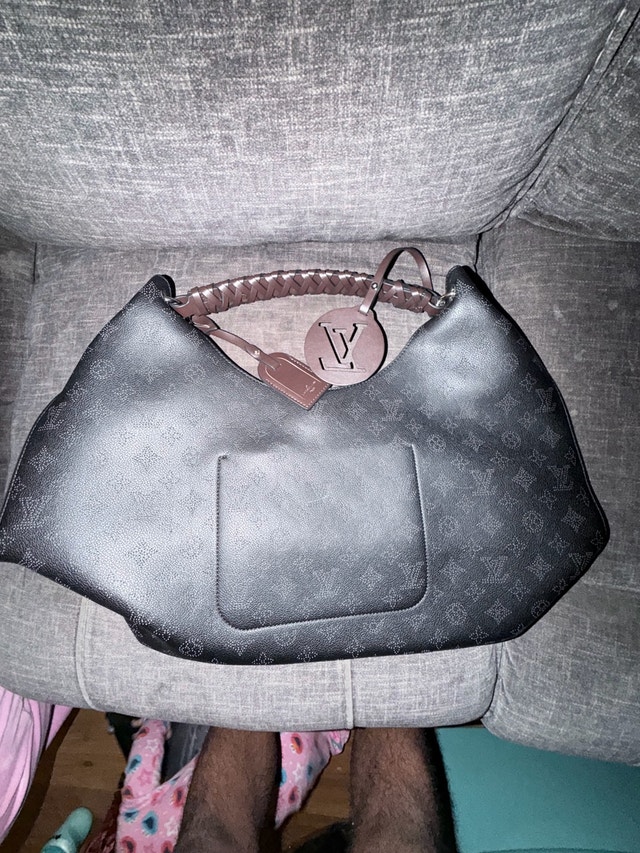 Brand New Louis Vuitton Purse
