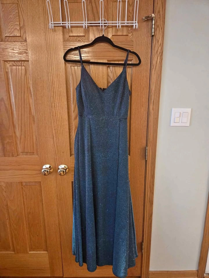 Prom/HoCo/Formal Dress - Full Length Glittery