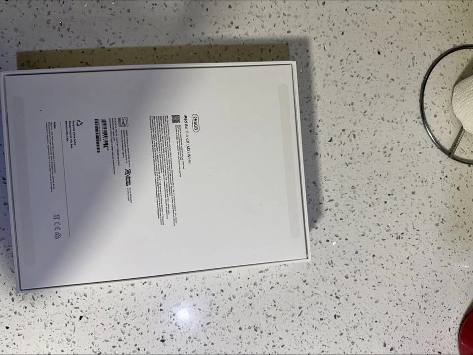 iPad Air 11 inch M3 256GB Wi-Fi + Apple Pencil Pro Bundle