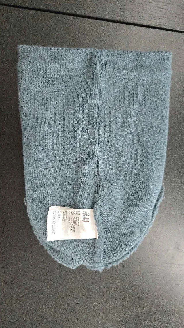 H&M Wool Beanie image indicator(3)