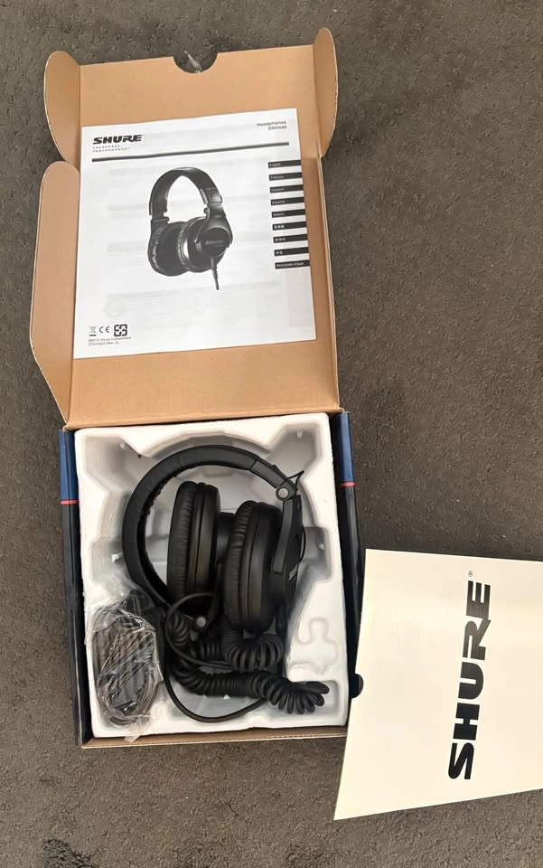 Shure SRH440 Professional Studio Headphones (In Box) - photo 2