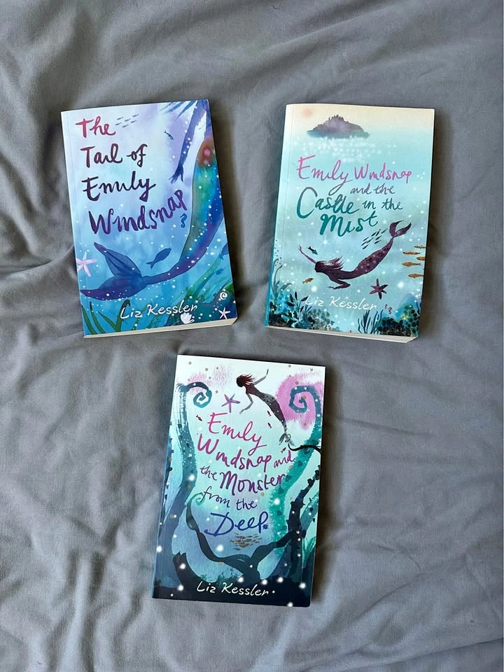 The Tail of Emily Windsnap Book Set