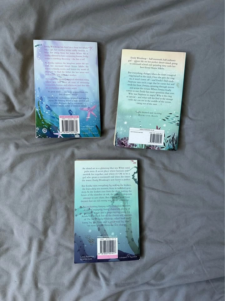 The Tail of Emily Windsnap Book Set - photo 2