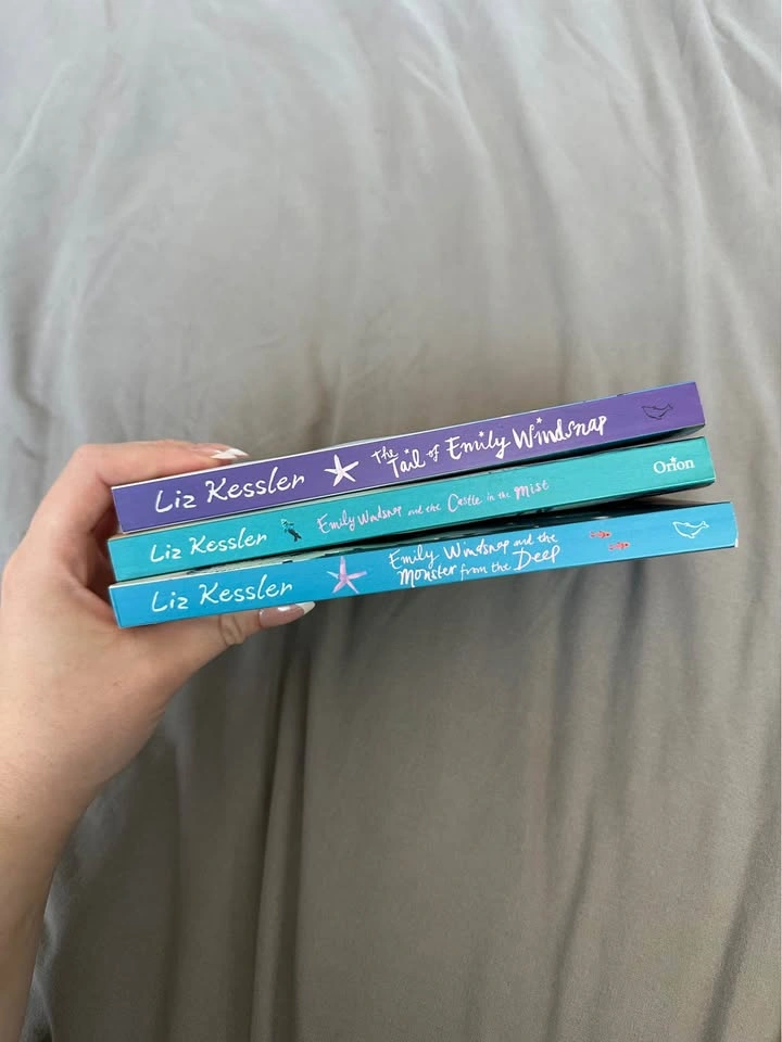 The Tail of Emily Windsnap Book Set - photo 3