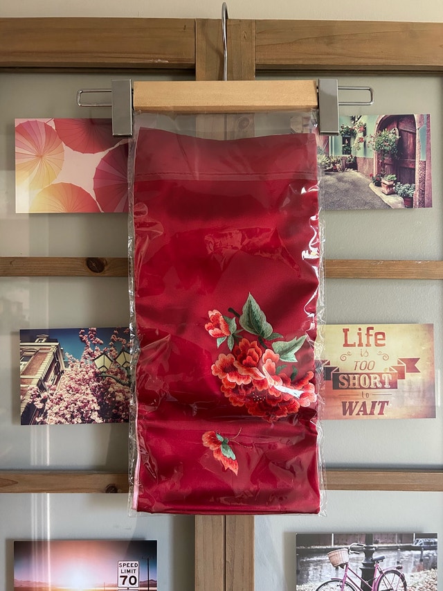 NEW Shu Embroidery Silk Scarf