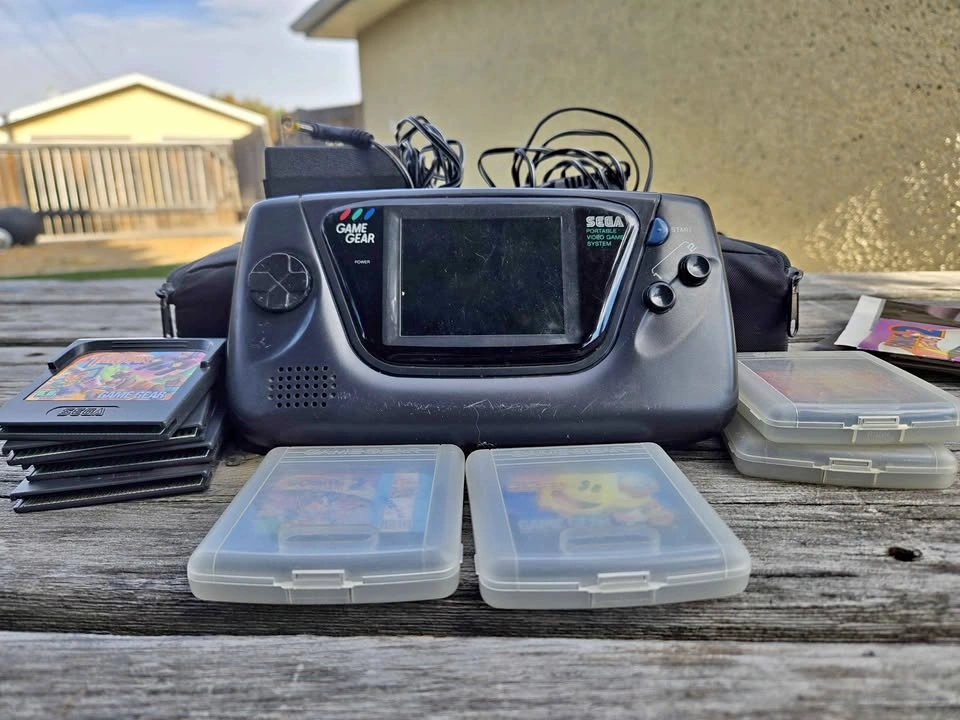 Sega Game Gear Handheld Console Bundle - Tested Working + 9 Game