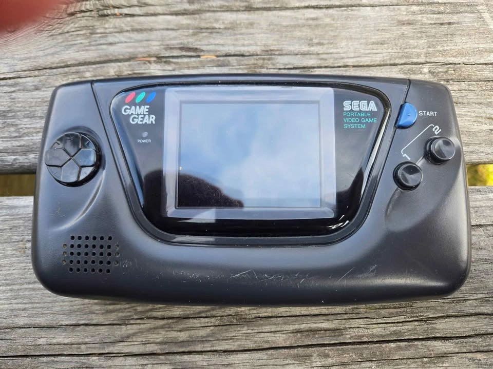 Sega Game Gear Handheld Console Bundle - Tested Working + 9 Game - photo 2