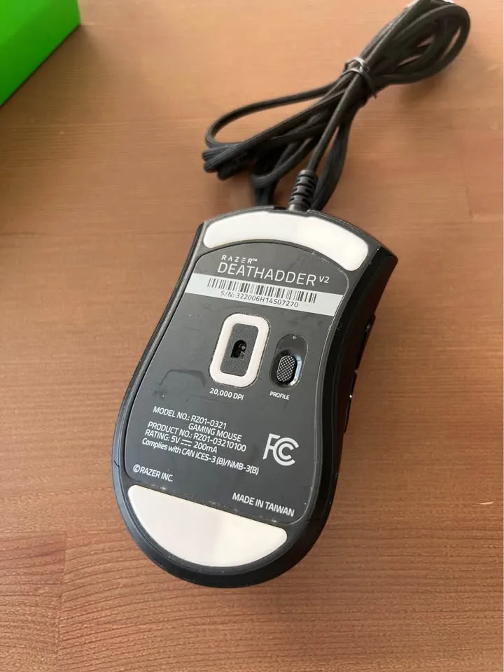 Razer Deathadder V2 Wired Gaming Mouse image indicator(4)