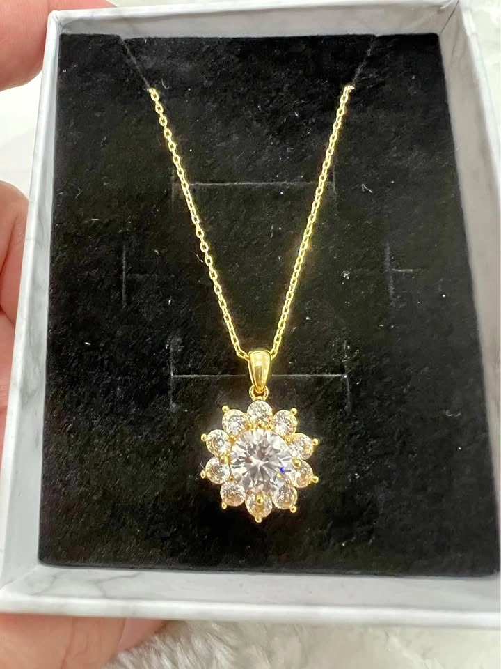Certified 2CT Moissanite Pendant in 18k Solid Gold