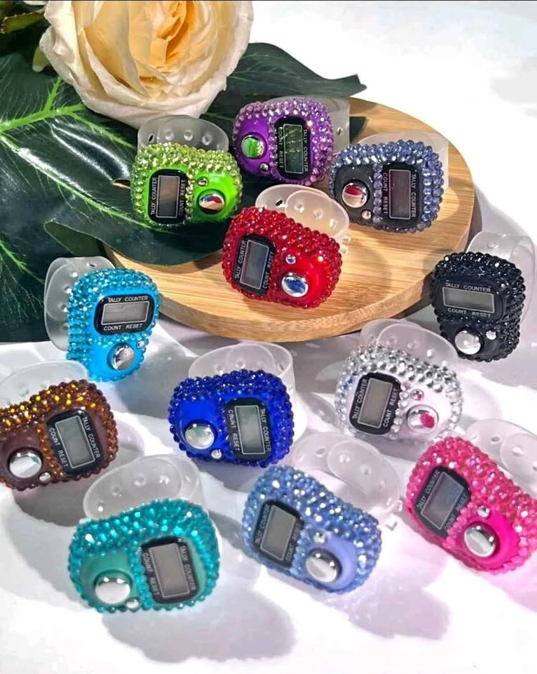 Finger-Worn Rhinestone Digital Counter