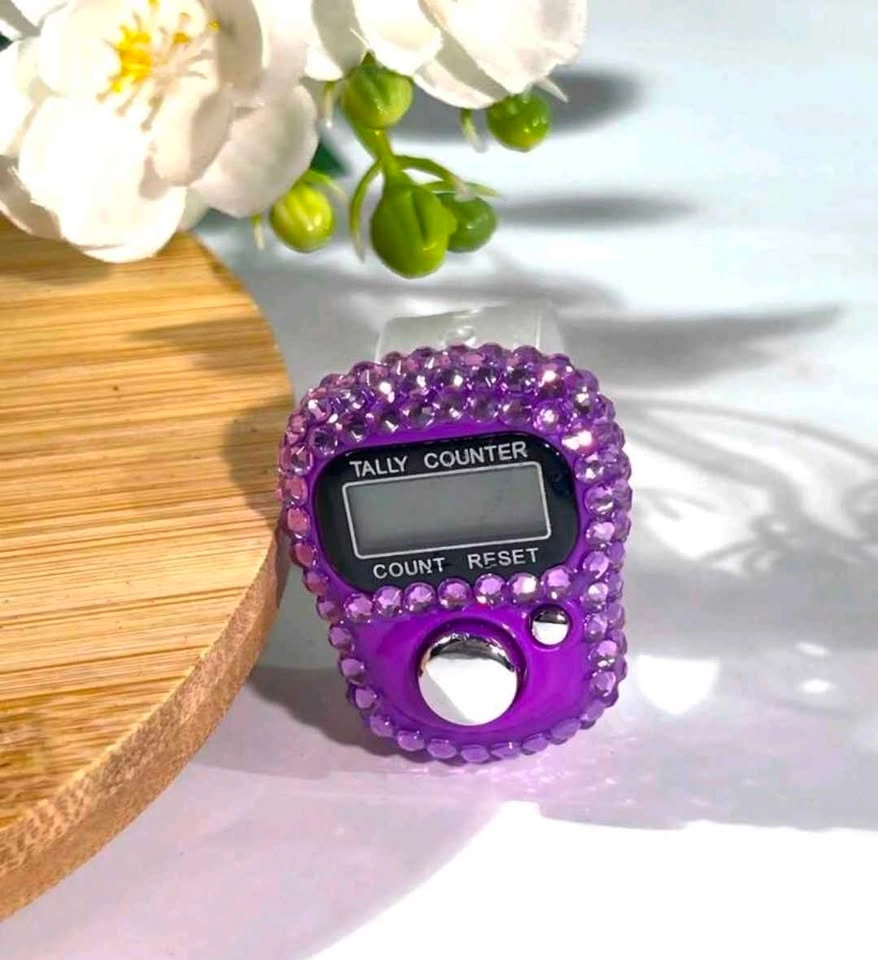 Finger-Worn Rhinestone Digital Counter - photo 2